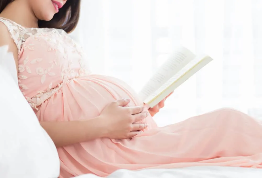 Beste zwangerschapsboeken voor zwangere vrouwen / aanstaande moeder maar ook vaders - Mamaliefde.nl