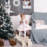 Kerstboom met kinderen en katten; tips voor kindvriendelijke decoratie en kat afleren - Mamaliefde.nl