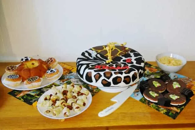 Stappenplan om zelf een Sweet Table te maken voor verjaardag met recepten en ideeën - Mamaliefde.nl