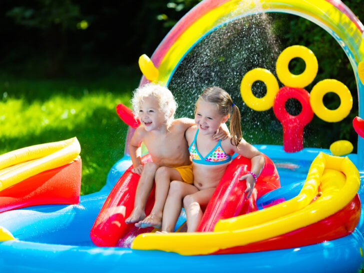 Zwembad in de tuin voor kinderen; welke temperatuur (voor baby) en hoe schoonmaken?