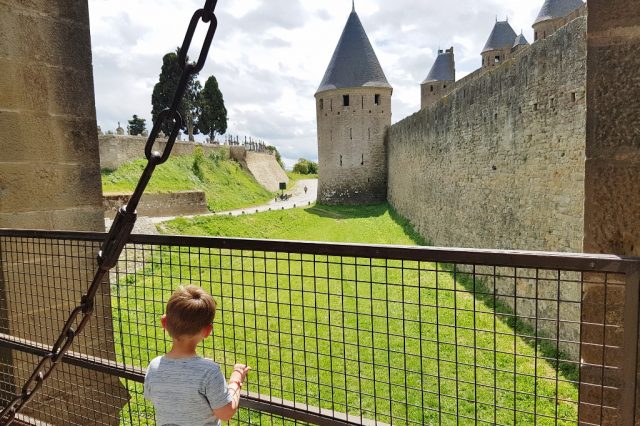 Carcassonne; kasteel bezoeken & tips bezienswaardigheden historische vestingstad. - Mamaliefde