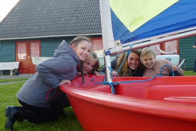 Leren zeilen op zeilkamp bij zeilschool Friesland - Reisliefde