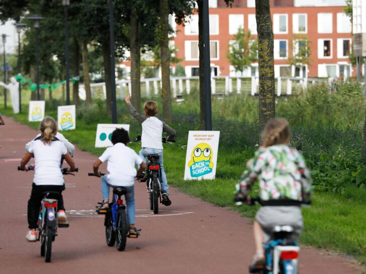 Veilig op de fiets naar school fietsen - Mamaliefde.nl