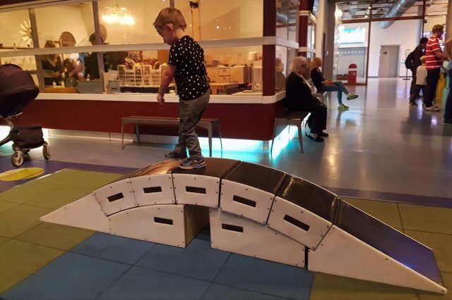 NEMO Science Museum Amsterdam; vanaf welke leeftijd is dit leuk met kinderen? - Reisliefde