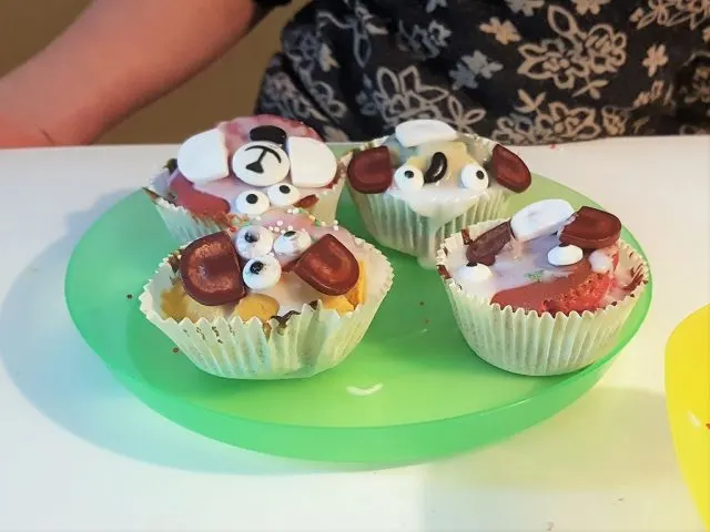 Monster cupcakes recept & versieren - Mamaliefde