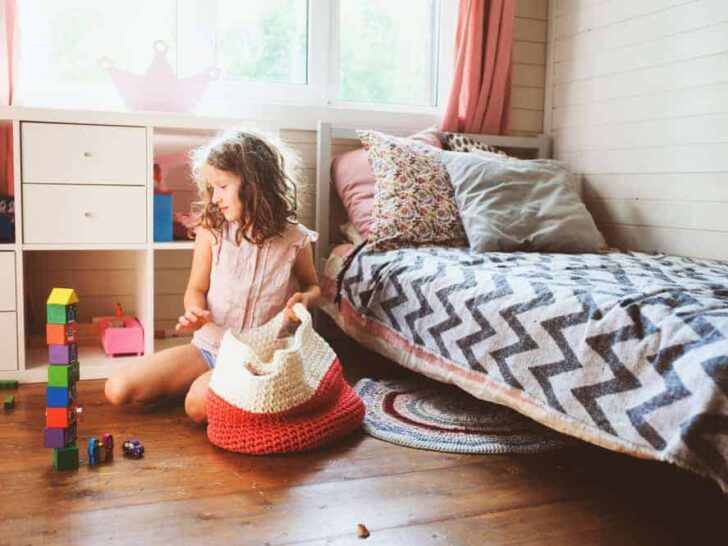 4 tips kinderen leren kamer opruimen, inclusief opruimliedjes om het leuk te maken- Mamaliefde.nl