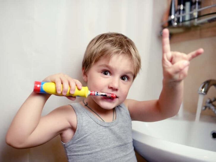 Tanden poetsen kind; stappenplan kind en hoe vaak?