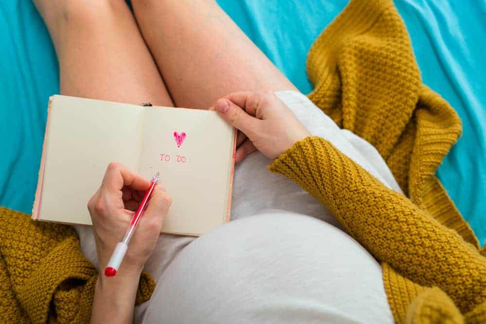 Wat te doen tijdens zwangerschap; 20 tips, hobby, activiteiten, uitjes en leuke dingen voor op de to-do-list tijdens zwangerschapsverlof alleen of samen met partner of vriendin. - Mamaliefde.nl