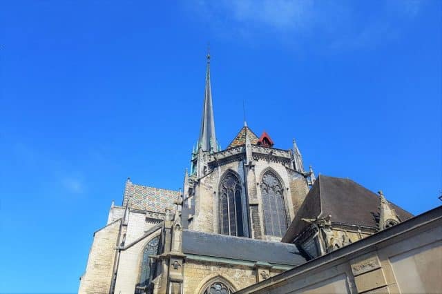 Dijon tussenstop vakantie Frankrijk; Bezienswaardigheden & Activiteiten - Reisliefde