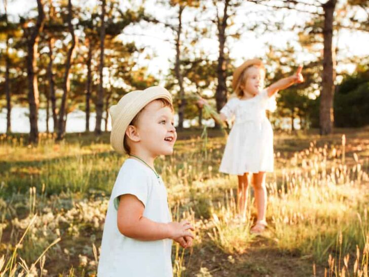 Kind wil niet buiten spelen; 8 tips als ze het niet leuk vinden of angst hebben alleen te zijn