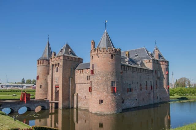 Kastelen Nederland overzicht; Top 10 kasteel met kind bezoeken - Reisliefde