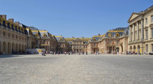 Paleis Versailles bezoeken; Van stad tot kasteel en tuinen - Reisliefde