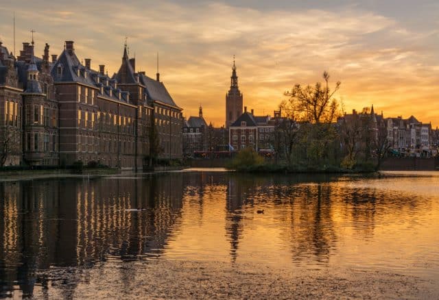 Toerist in eigen land wat te doen in Nederland? Originele uitjes en bezienswaardigheden - Reisliefde