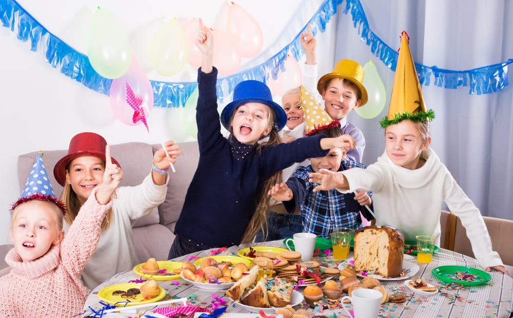 Hapjes verjaardag kind; tips voor lunch, buffet en eten kinderfeestje - Mamaliefde.nl