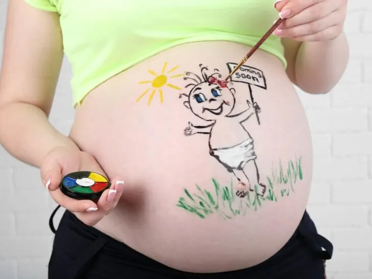 Belly Paint zwangere buik schilderen met verf - Mamaliefde.nl