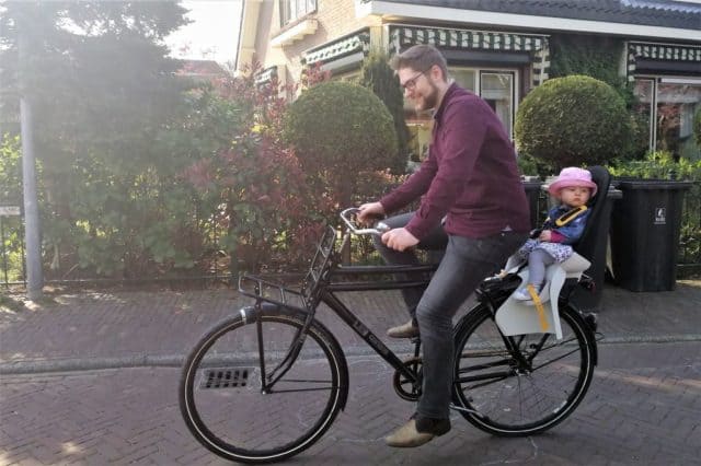 Qibbel Air review fietsstoel achterzitje Winnaar Baby Innovation Award - Mamaliefde