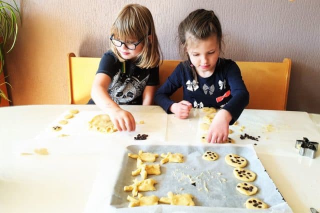 Molenmaatjes; molen bezoeken met kinderen, knutselen en koekjes bakken - Mamaliefde