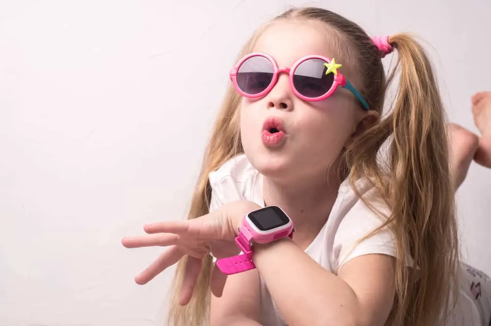 Top 10 smartwatch / gps trackers voor kinderen met belfunctie, gps of activity tracker - Mamaliefde.nl