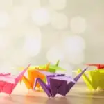 Origami vouwen met papier; 23 voorbeelden en stappenplan moeilijk en makkelijke ideeën voor kinderen zoals dieren, hartje en kraanvogel - Mamaliefde.nl