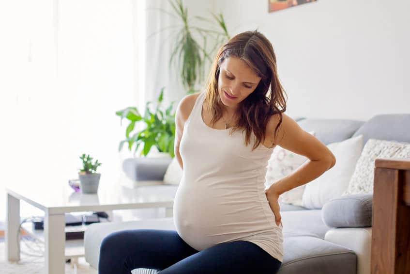 Harde buiken zwangerschap; wat is het & hoe voelen ze & wat te doen?