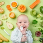 Eerste hapjes baby; wanneer fruithapje of groentenhapje 3, 4 of 6 maanden. Oefenhapjes vaste voeding, hoeveel, gram wat mag en recepten om zelf te maken - Mamaliefde.nl