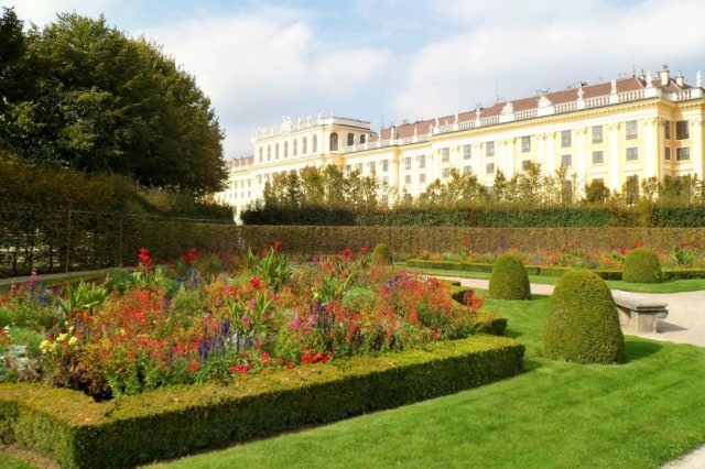 Schloss Schönbrunn Wenen; het Sissi paleis met dierentuin - Reisliefde