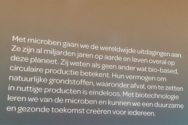 ARTIS-micropia experience tentoonstelling DMS Delft - Reisliefde