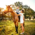 Paardrijden voor kinderen; van dagje rijden tot proefles - Mamaliefde.nl
