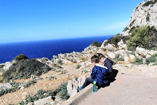 Mallorca met kinderen; meer dan alleen strand! - Mamaliefde