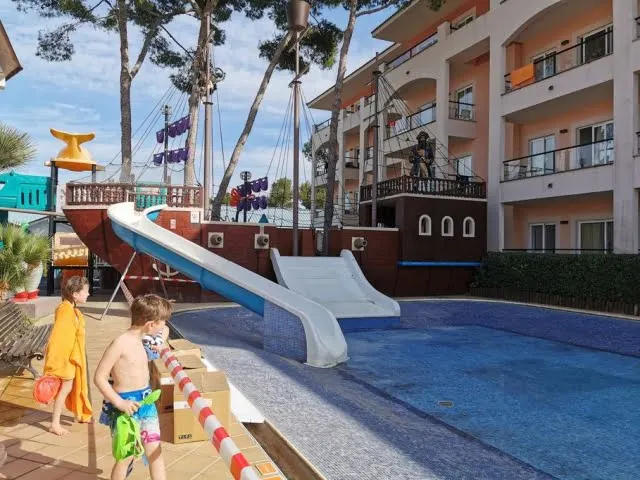 Hotel Viva Blue & Spa review in Mallorca met kinderen - Mamaliefde