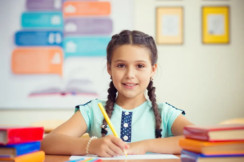 Wat is de juiste pengreep en schrijfhouding voor kinderen? Inclusief tips en oefeningen om te maken - Mamaliefde.nl