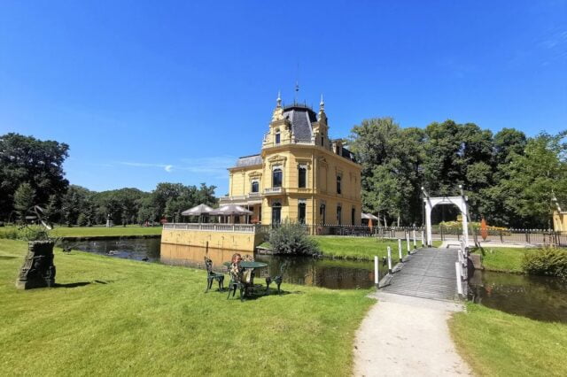 Landgoed Nienoord; speeltuin, zwemkasteel en kasteel borg museum - Reisliefde