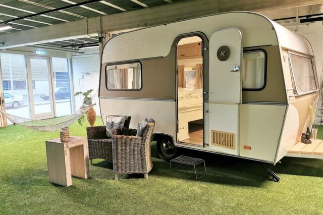 Outside Inn; Indoor camping Amsterdam - Reisliefde