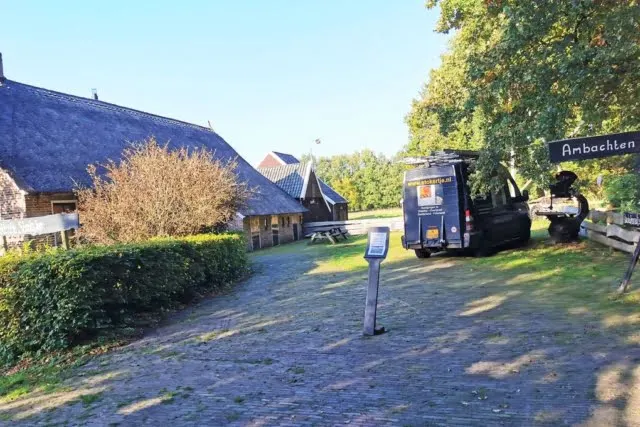 Monumentendorp Orvelte; openluchtmuseum Drenthe met Zoo Bizar - Mamaliefde