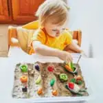 Spelen zonder speelgoed; 28 tips en ideeën - Mamaliefde.nl