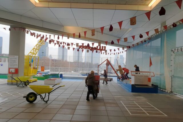 Overnachten in stijl met kinderen doe je in deze stoere marinierskamer in centrum van Rotterdam - Mamaliefde