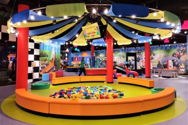 Legoland Discovery Centre Scheveningen - Mamaliefde