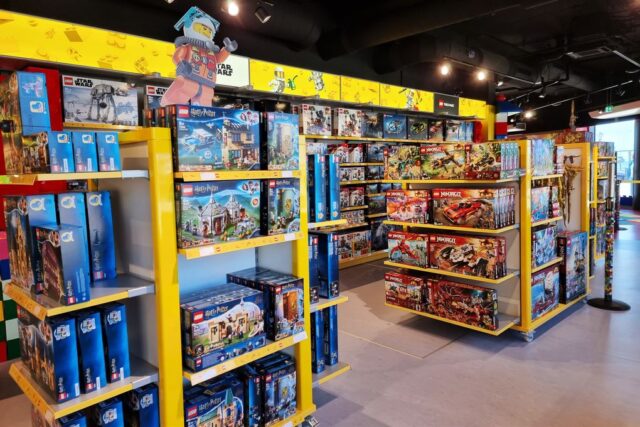 Legoland Scheveningen; LEGO discovery center en LEGO winkel - Reisliefde