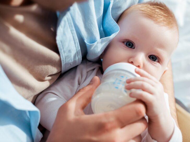 Flesvoeding baby; voordelen en nadelen kunstvoeding baby