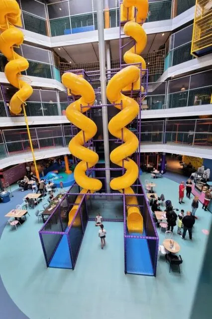 Kabonk Breda; het grootste indoor speelpark van Nederland - Mamaliefde