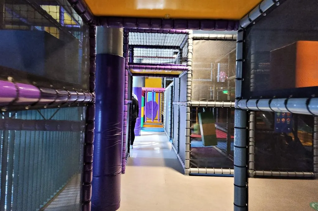 Kabonk Breda; het grootste indoor speelpark van Nederland - Mamaliefde.nl