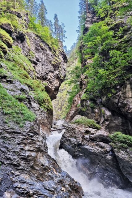 Liechtensteinklamm kloof & waterval Oostenrijk bezoeken met wandelroute - Reisliefde