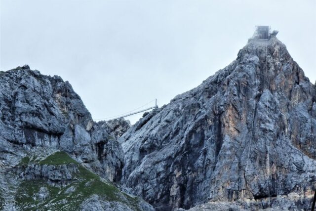 Dachstein gletsjer Oostenrijk; hangbrug, skywalk en ijspaleis - Reisliefde