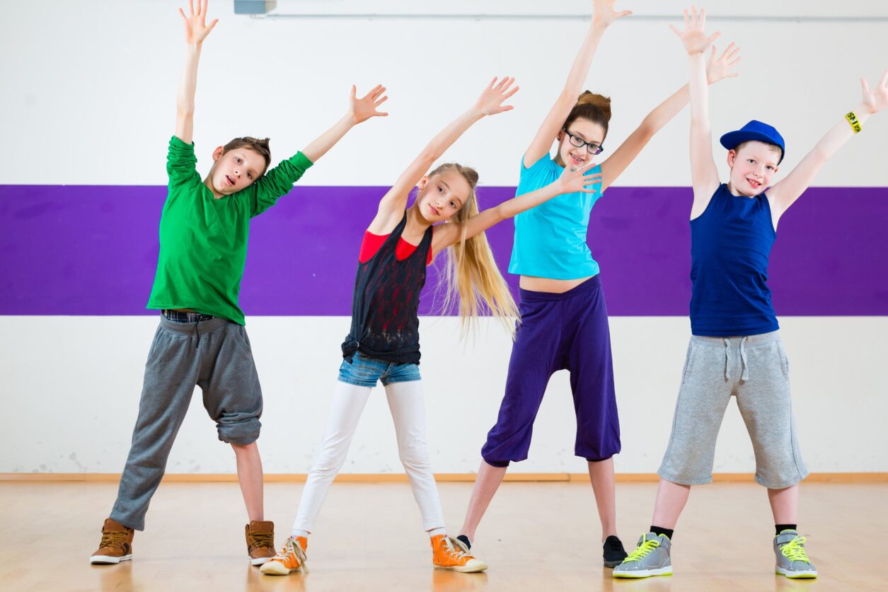 Cultuureducatie voor kinderen; van dans workshop tot museum bezoek met school