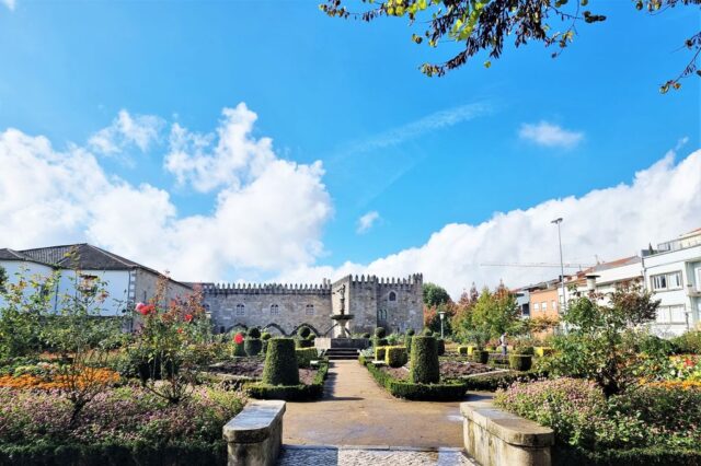 Braga heiligdom & kasteel; Bezienswaardigheden & Activiteiten - Reisliefde