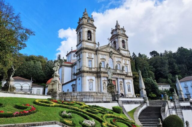 Braga heiligdom & kasteel; Bezienswaardigheden & Activiteiten - Reisliefde