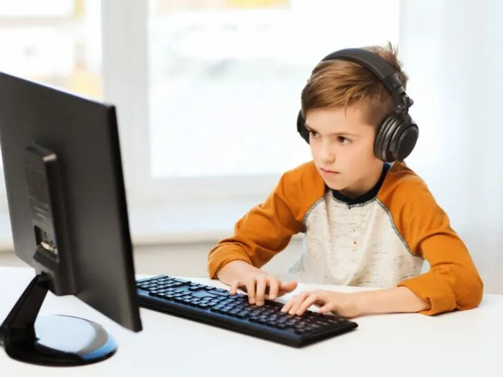 Kinderen moeten zo vroeg mogelijk leren over online veiligheid