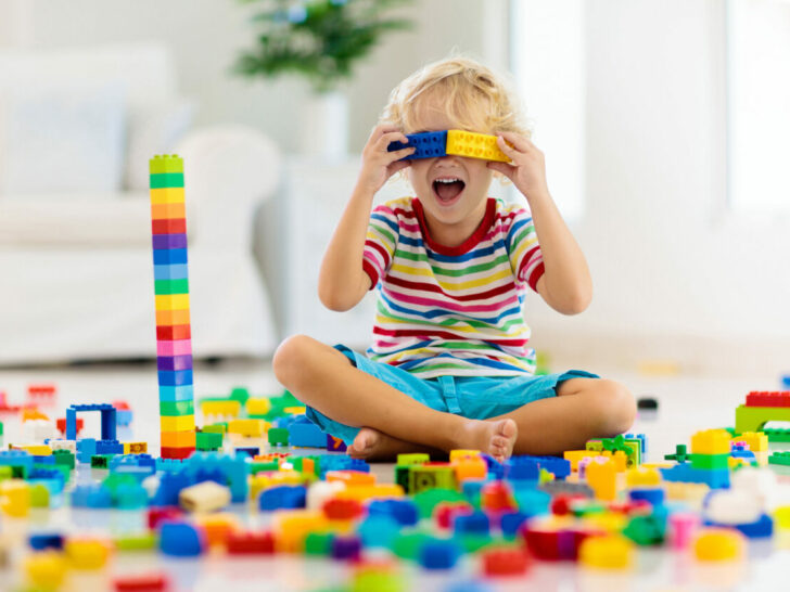 Speelgoed strooien; hoe trigger je je kind om toch te spelen?