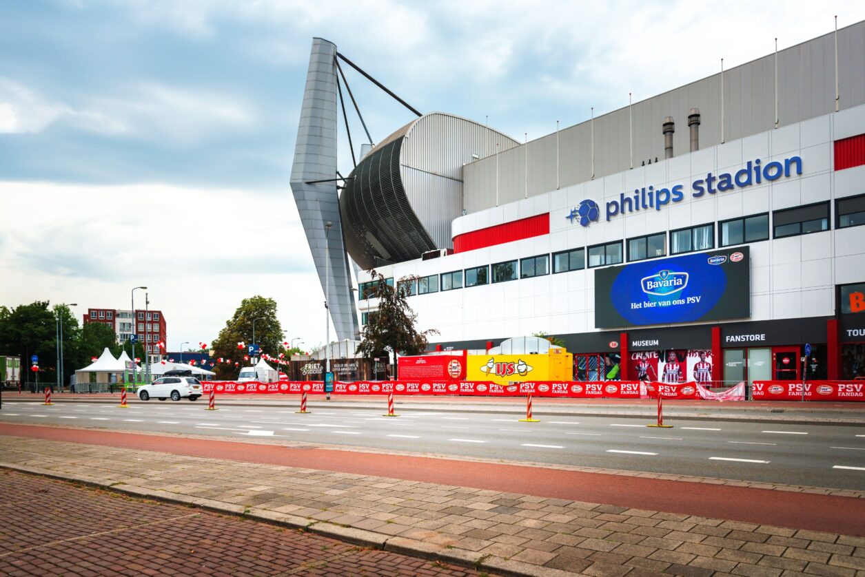 Winactie; Kaartjes voor PSV-Feyenoord vrouwenvoetbal op 27 november - Mamaliefde.nl