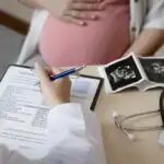 Heeft zwanger zijn invloed op jouw zorgverzekering?- Mamaliefde.nl